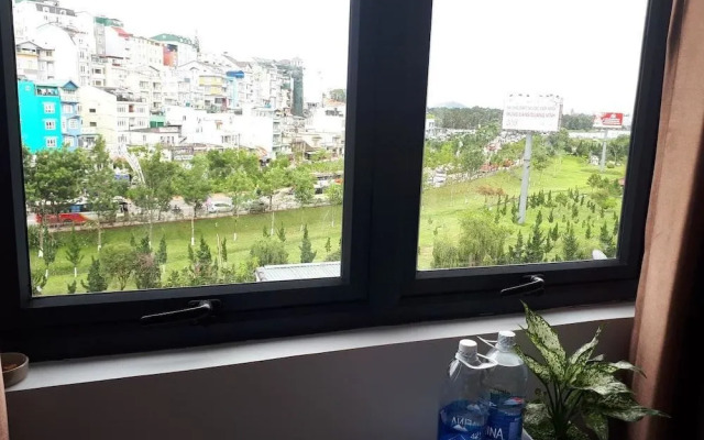 Minh Quan Hotel
