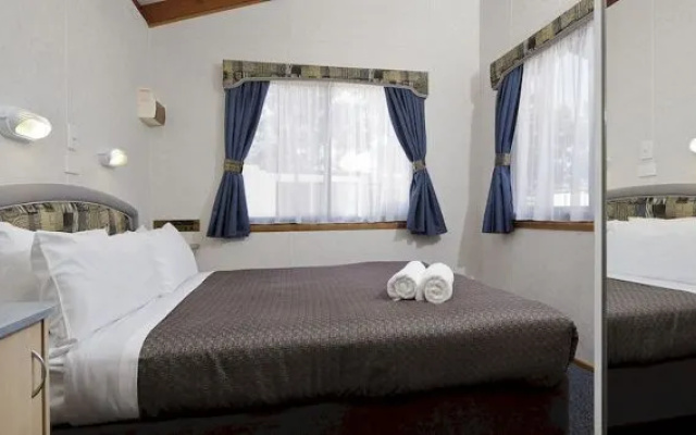 Active Holidays Big4 Nepean River – Guest Rooms – Sydney