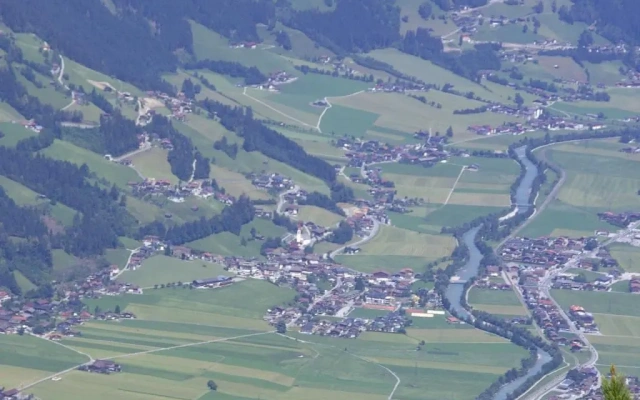Ferienwohnung Hippach - Monika Sporer
