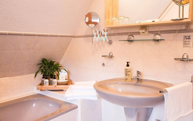 Lodge Seaside Boutique Hotel