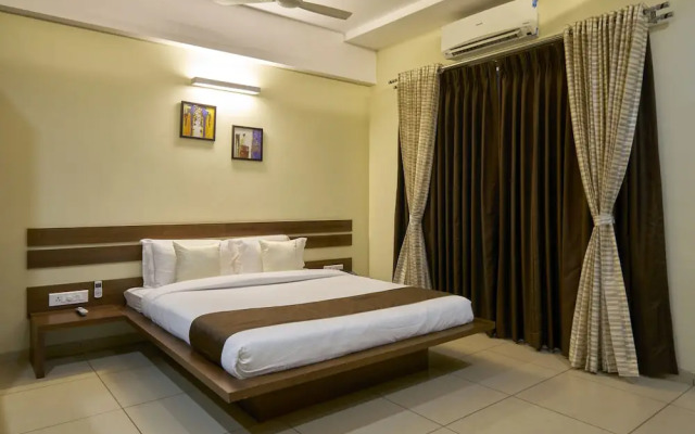 Hotel 3 Leaves Kolhapur