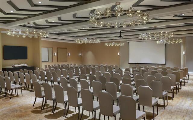 Hoodoo Moab, Curio Collection by Hilton