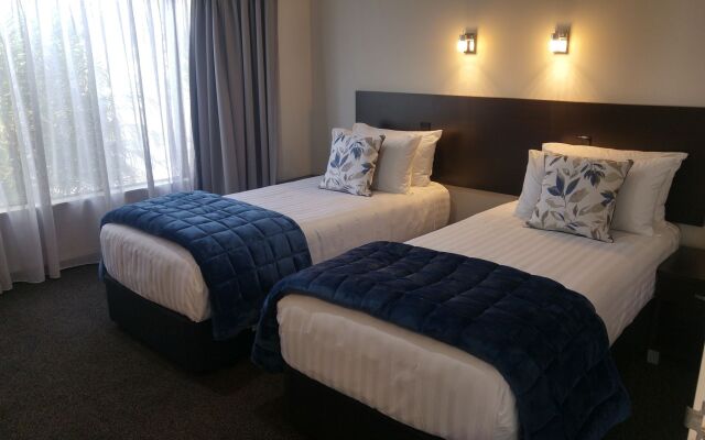 White Heron Motor Lodge