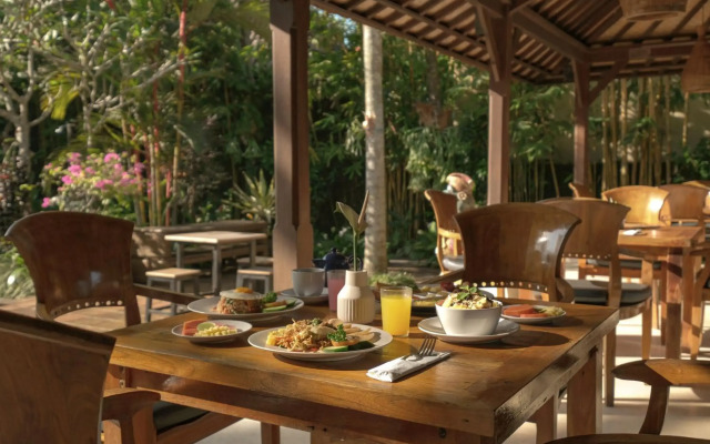 Artini Bisma Ubud Hotel