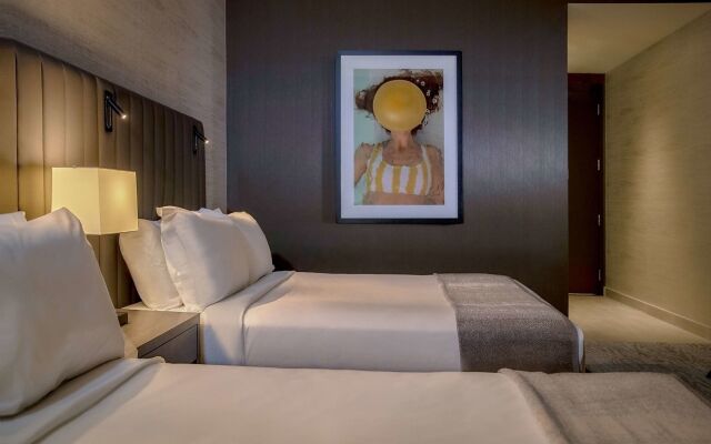 THesis Hotel Miami Coral Gables, Curio Collection by Hilton