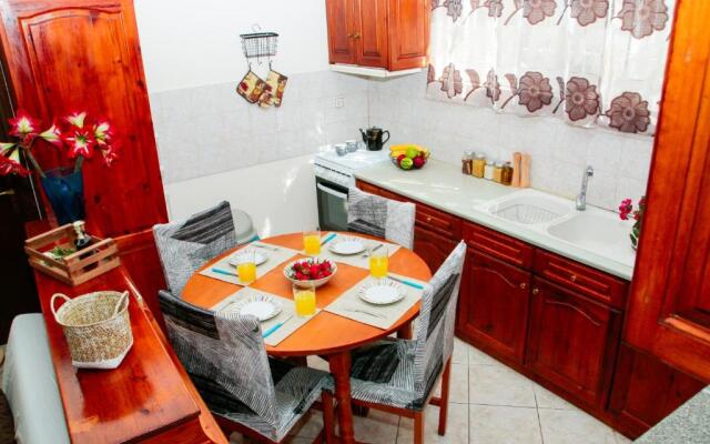 Sette Isole Countryside Apartment