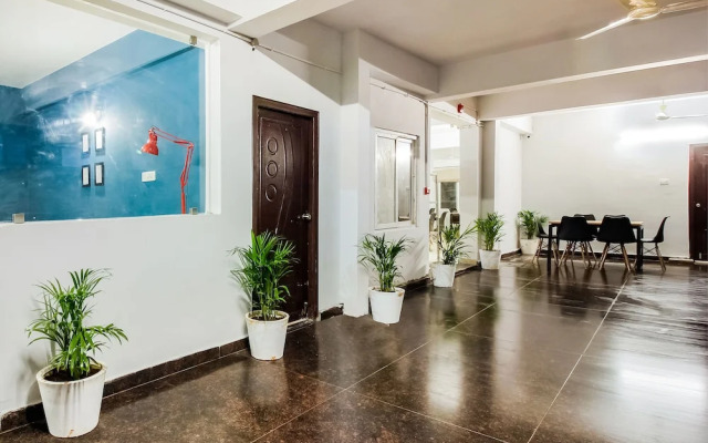 Silverkey Execut. stays 28060,Gachibowli,JV colony