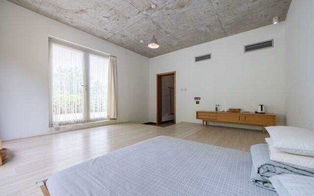 Yin Hotel