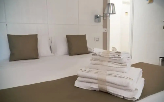 Rigel Villanova Rooms