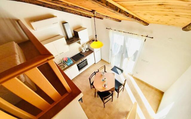 Classic Attic Apartment