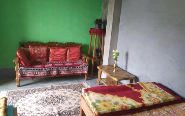 Kelz Country Village Home stay