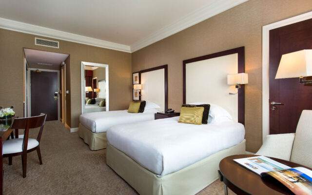 Mövenpick Grand Al Bustan Dubai