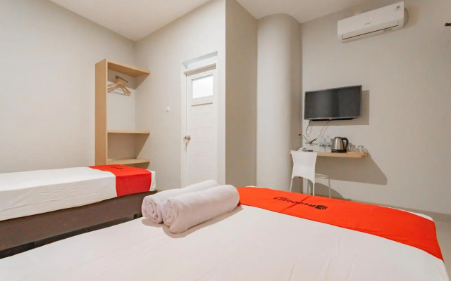 RedDoorz Plus @ Karapitan Street