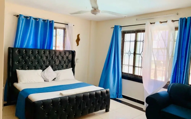 Lux Suites Furaha Holiday Apartments