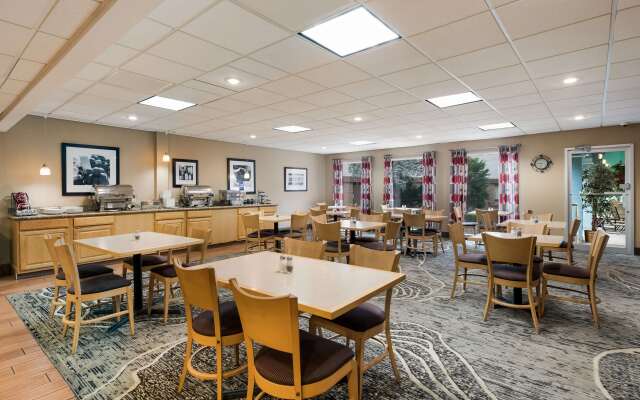 Best Western Holiday Lodge