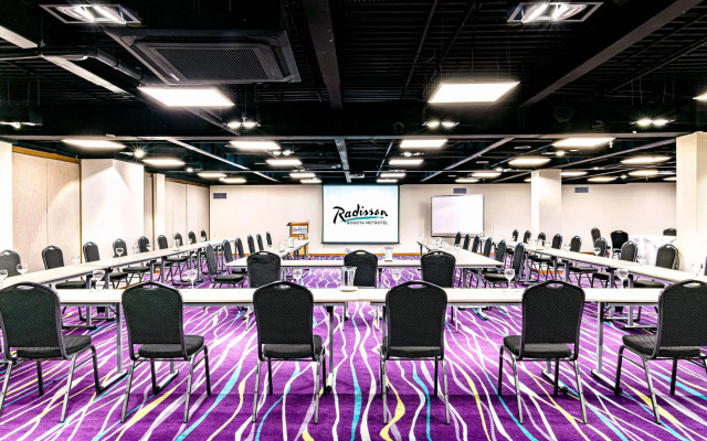 Radisson Bogota Metrotel