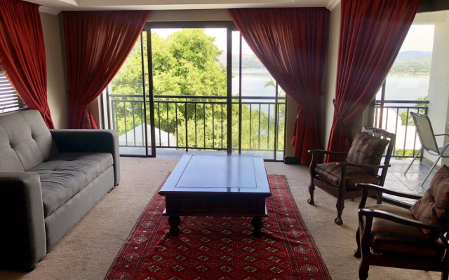Kosmos Lodge