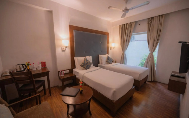 Hotel Clarks Collection Bhavnagar