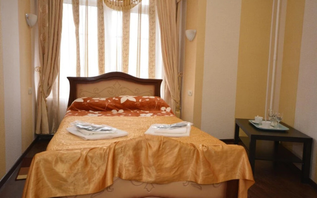 Aviator Hotel