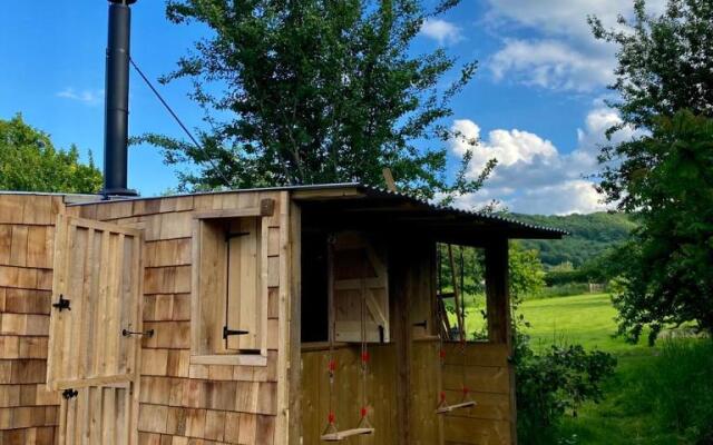 Bee Bole Cabin