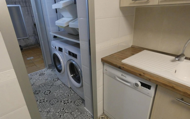 La Laguna, museo y parking