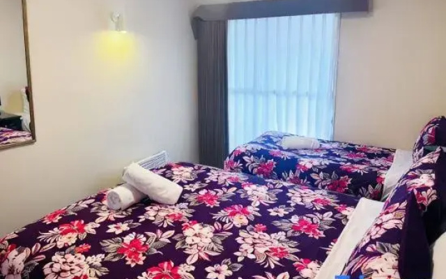 Merivale Court One Bedroom Apartment-Unit7