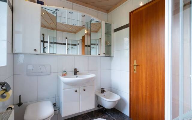 Beautiful Chalet in Zell Am See