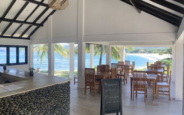 Balong Balong Surf Bungalows