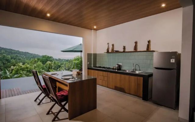 Abinawa Hill Villa