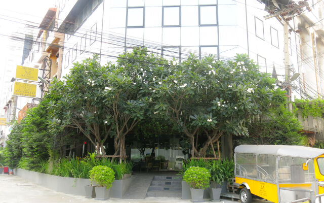 Metro Pratunam Boutique Hotel