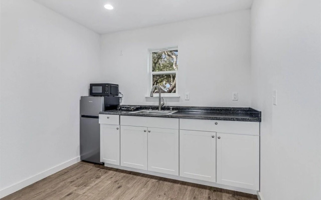 10th Street Bungalow 2 Bedroom Home