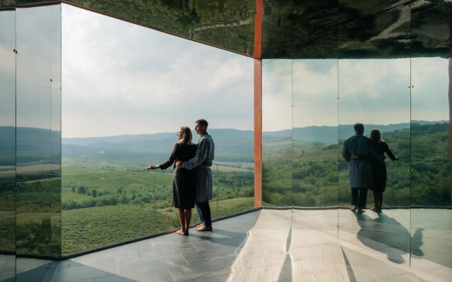 Winery & Design hotel ROXANICH