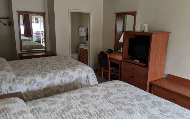 Hi-Lo Motel, Cafe and RV Park Mount Shasta Area