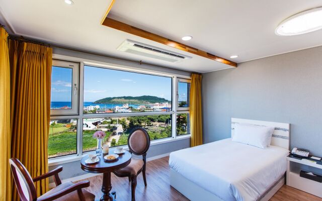 Hotel Sweet Castle Jeju Hamdeok