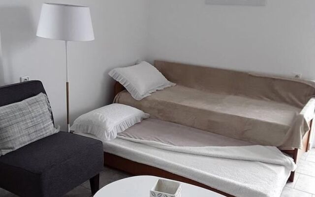 Marianos Apartments