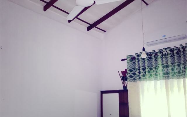DiNi Galle