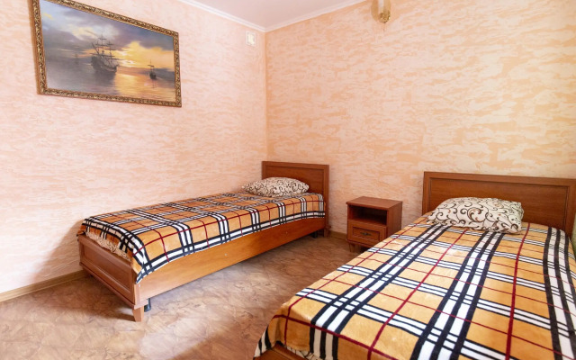 U Yudzhina Guest House