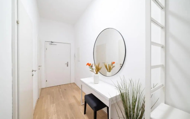 Beautiful Apartment In Vienna'S Heart 1B
