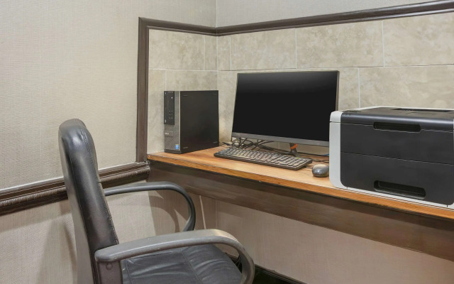 Quality Inn & Suites Hardeeville - Savannah North