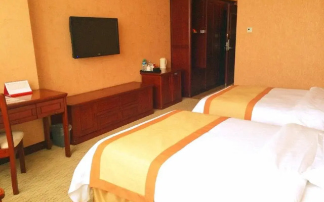 Xinfeng Holiday Hotel
