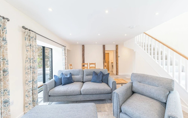 No 3 The Coach House