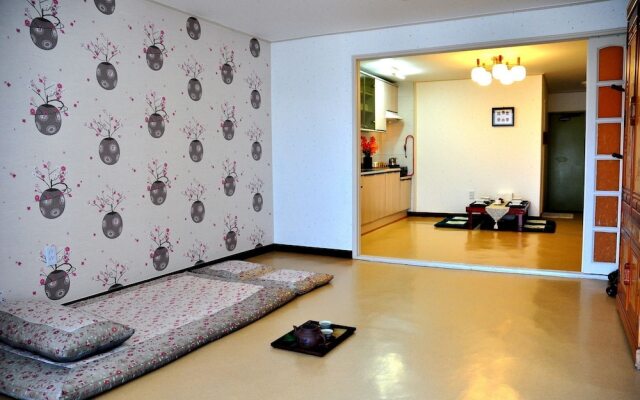 Jeju Jungmun Village