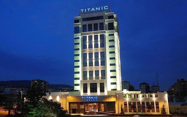 Titanic Business Kartal