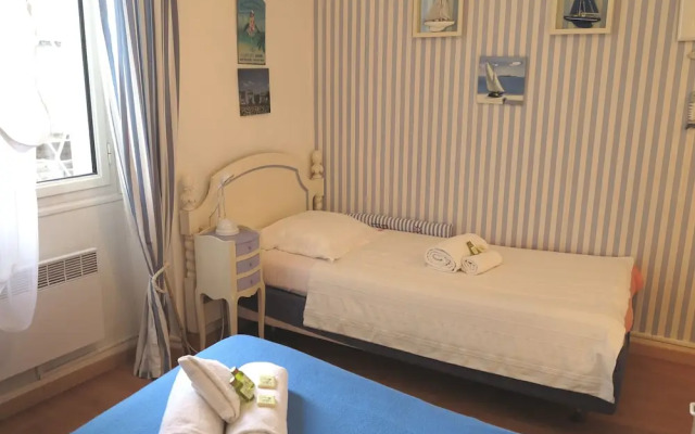 Viva Riviera 2 Bedrooms with Balcony