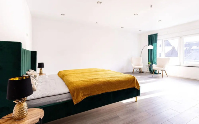Apartment for 6 Modern Retreat