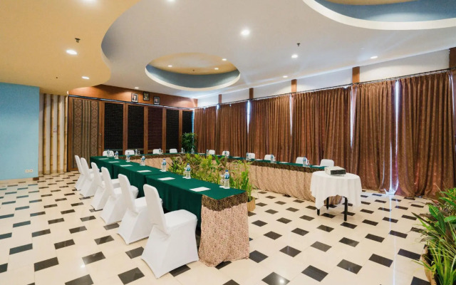 Bintang Flores Hotel