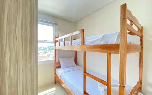 2Br Cozy Apartment At Parahyangan Residence