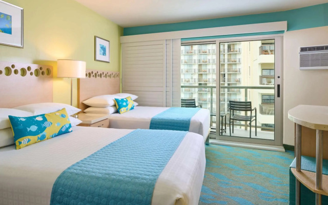 Aston Waikiki Circle Hotel