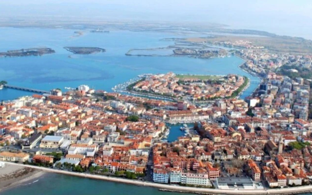 Nice and Cozy Flat at Grado Pineta