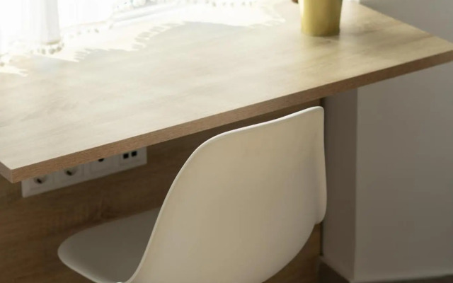 Bella Suite in the heart of the City Center, Parking